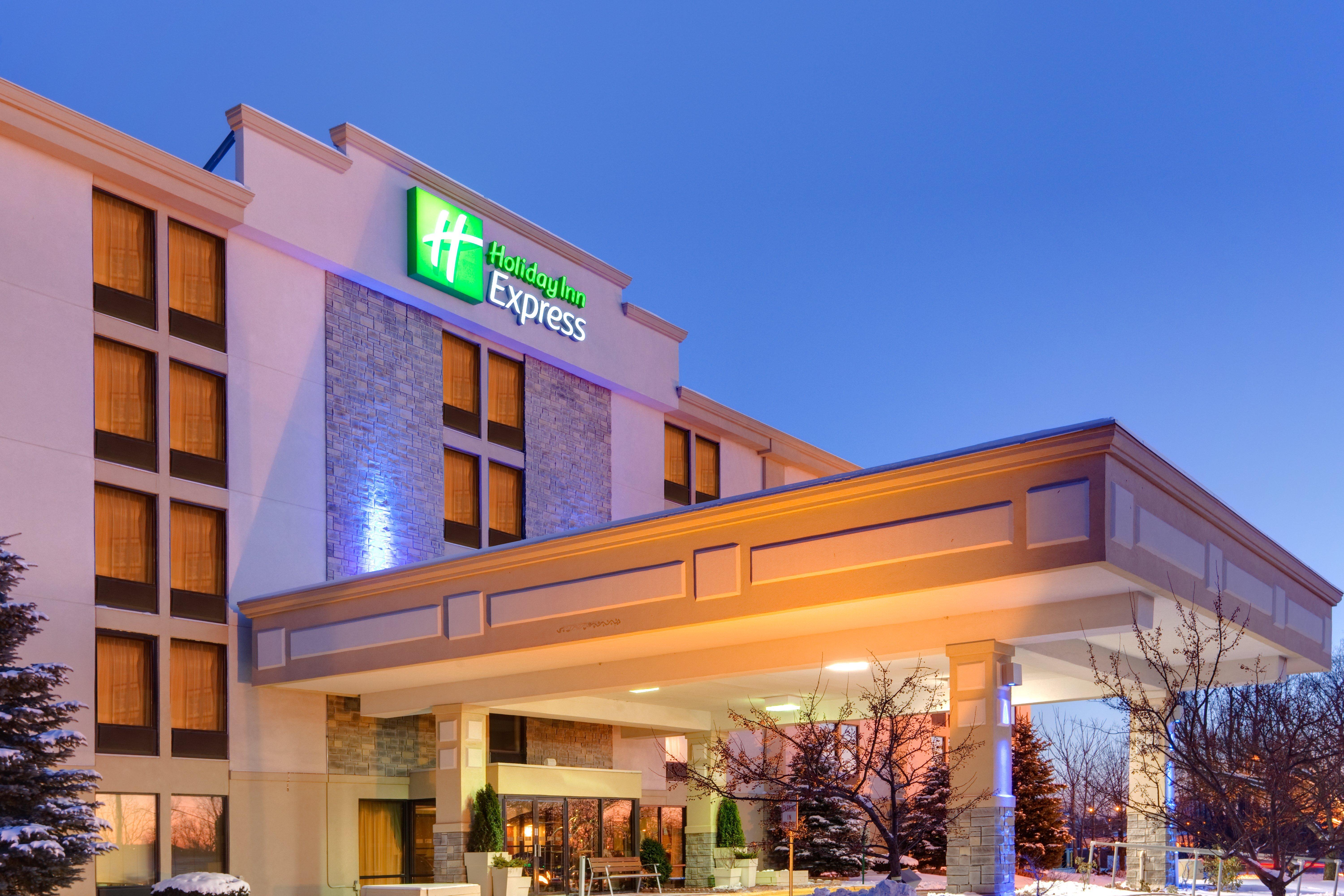 Holiday Inn Express Flint-Campus Area, An Ihg Hotel Exterior photo